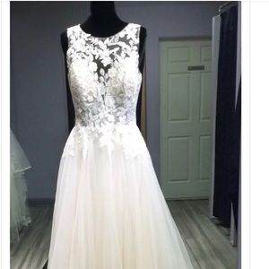 Lia Mia - Style L596 - Size 10 - Champagne/Ivory/Nude